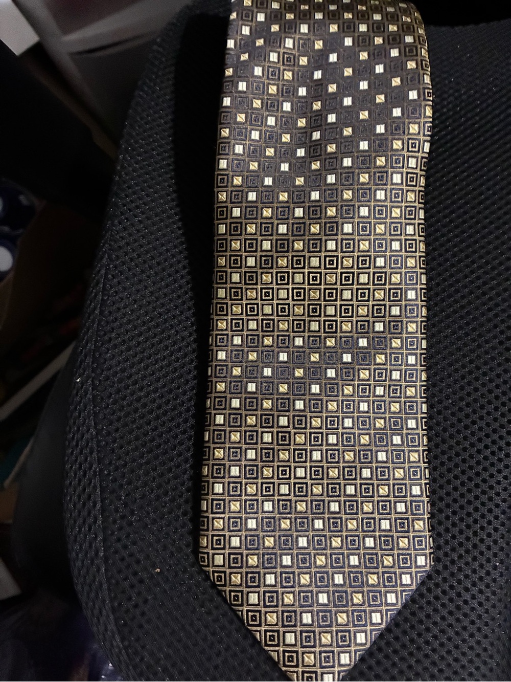 Classic Geometric Yellow and Black Men's Tie